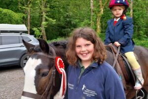 A pony was one of the entries to the pet show.